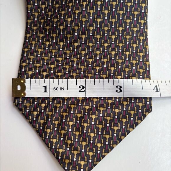 Authentic Silk  Gucci Tie / New No Tags - Picture 5 of 7